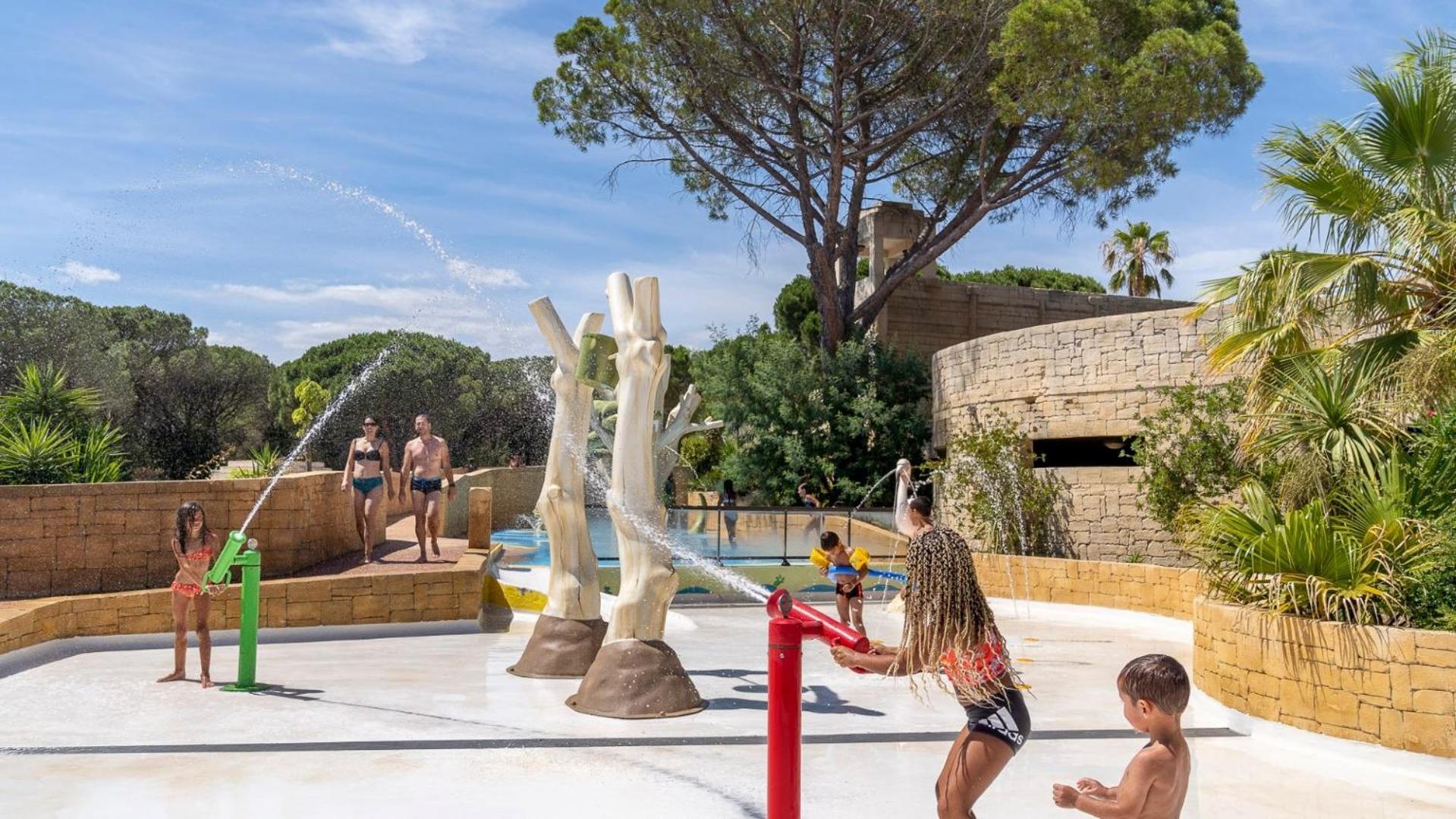 Camping Les Cigales Le Muy Exterior photo